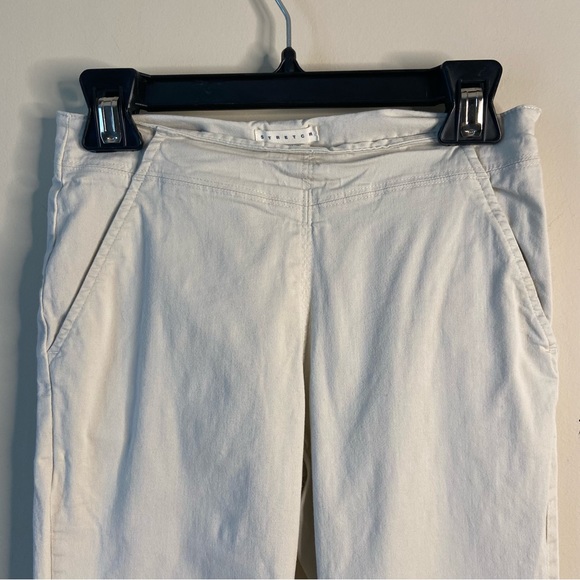 Old Navy Girl’s Side Zipper White Capri Pant size 10 - Picture 2 of 7